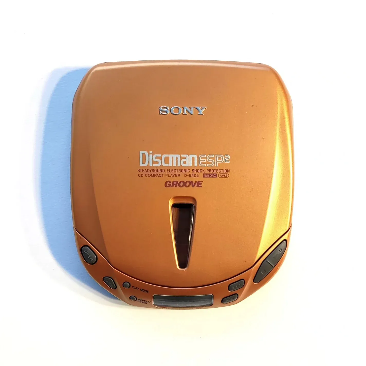 A Sony D-E405 Discman